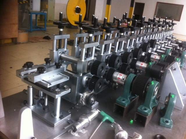 精密機(jī)械零件 (11)